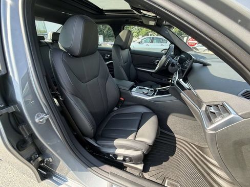 Used 2024 BMW 330i xDrive Sedan w/ Premium Package AWD/4WD image 22