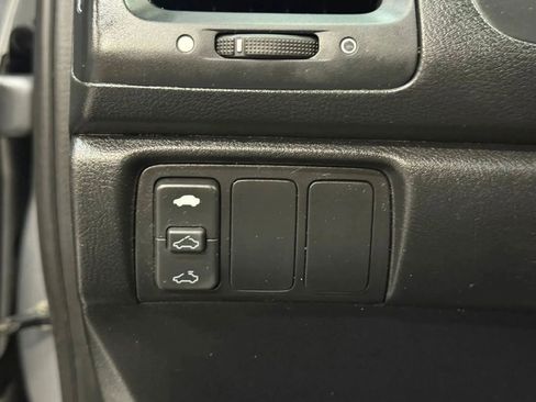 Used 2004 Honda Accord EX image 27