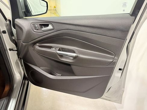 Used 2013 Ford C-MAX SE image 33