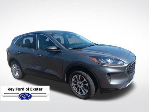 Certified 2022 Ford Escape SE w/ Cold Weather Package AWD/4WD image 1