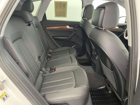 Used 2023 Audi Q5 2.0T Premium w/ Convenience Package AWD/4WD image 22