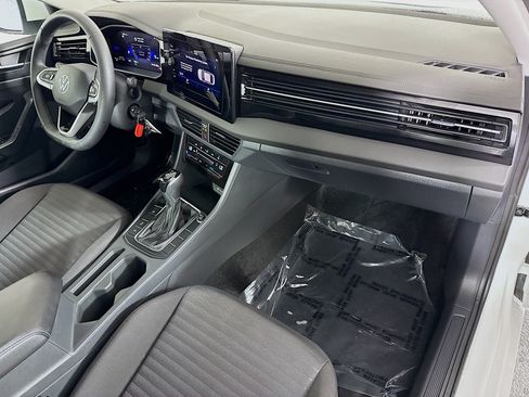 Used 2026 Volkswagen Jetta S FWD image 29