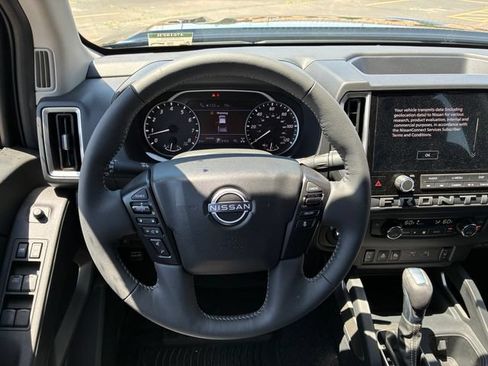 New 2026 Nissan Frontier SV w/ All-Weather Content Package AWD/4WD image 14