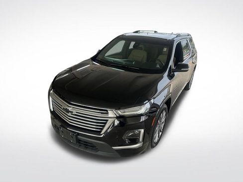 Used 2023 Chevrolet Traverse Premier w/ LPO, Floor Liner Package AWD/4WD image 40