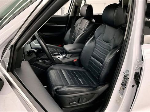 Used 2023 Kia Telluride SX X-Line AWD/4WD image 24