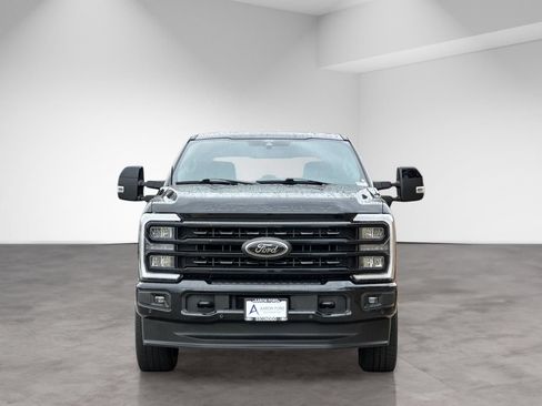 Used 2024 Ford F250 Lariat w/ Lariat Ultimate Package AWD/4WD image 10