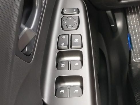 Used 2021 Hyundai Kona SE AWD/4WD image 22