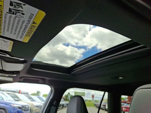 New 2026 Subaru Outback Premium AWD/4WD image 11