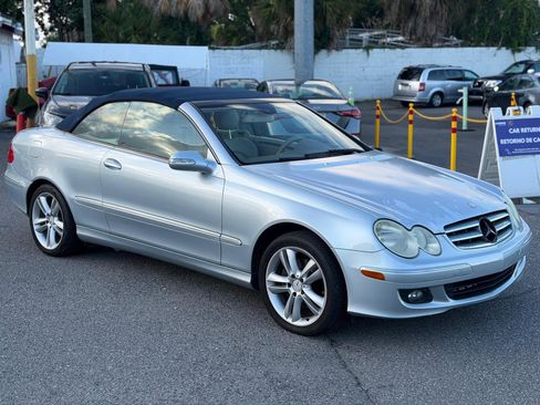 Used 2007 Mercedes-Benz CLK 350 Cabriolet image 2