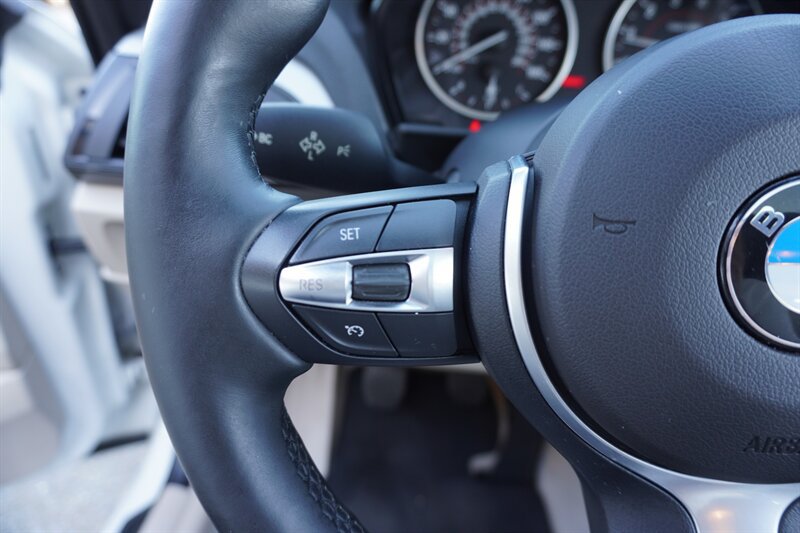 Used 2014 BMW M235i Coupe RWD image 18