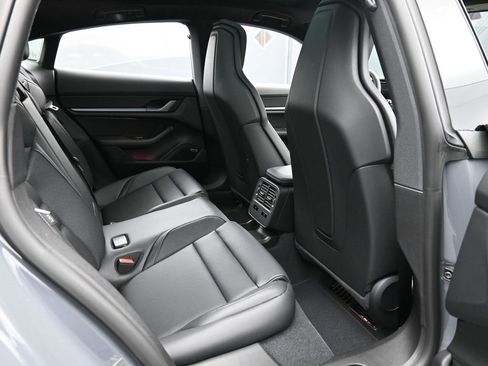 New 2026 Porsche Taycan image 28