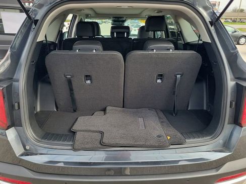 Used 2024 Kia Sorento S w/ Panoramic Sunroof Package image 11