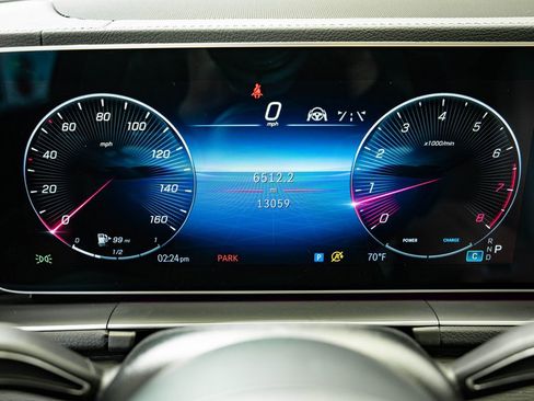 Used 2024 Mercedes-Benz GLE 350 4MATIC image 32