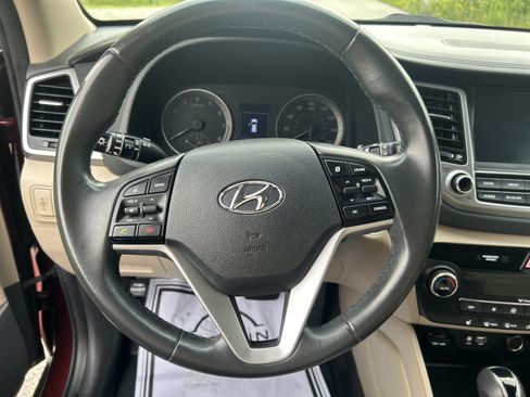 Used 2017 Hyundai Tucson SE Plus AWD/4WD image 21