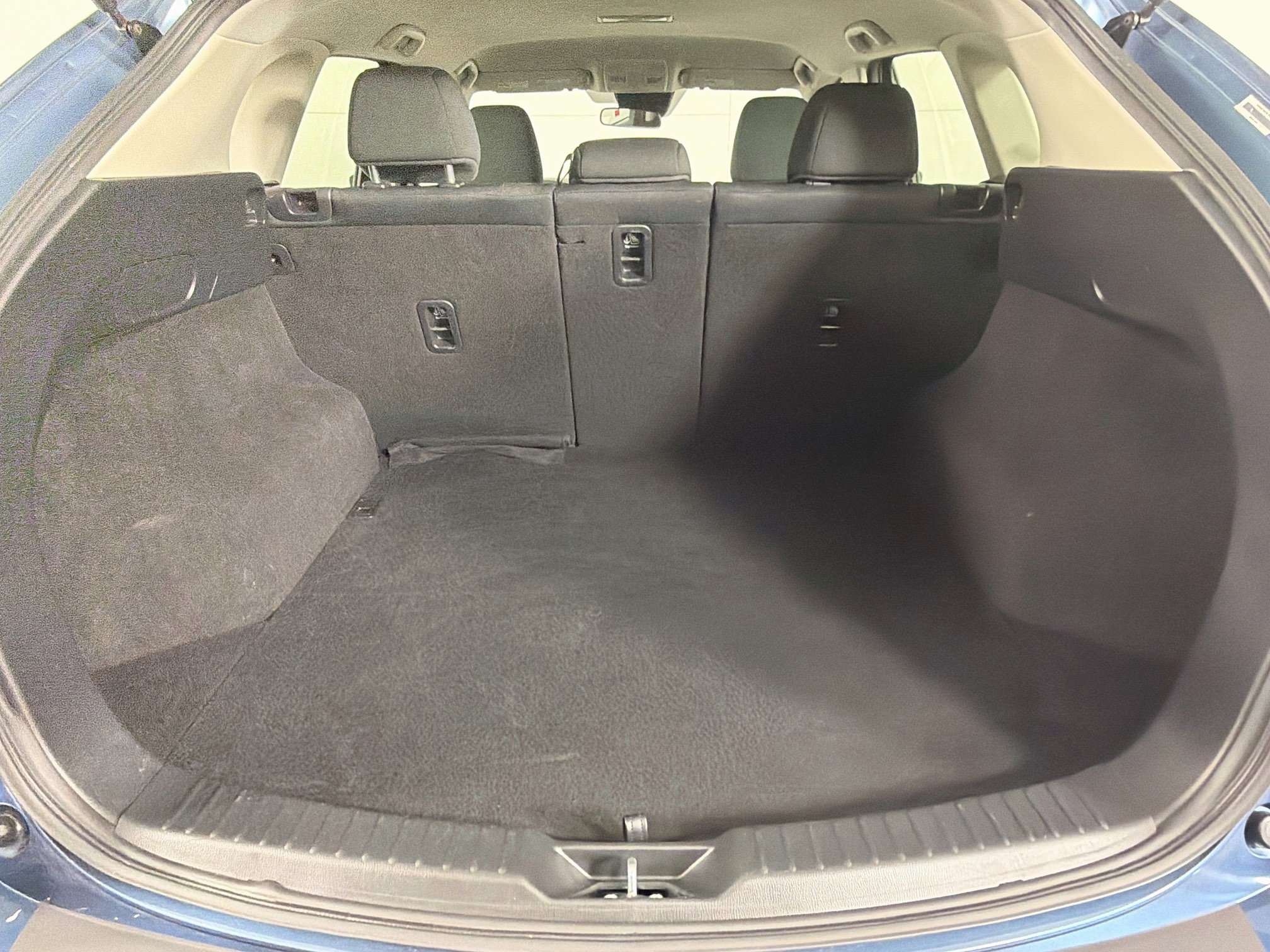 Used 2019 MAZDA CX-5 Sport w/ I-ACTIVSENSE Package AWD/4WD image 28