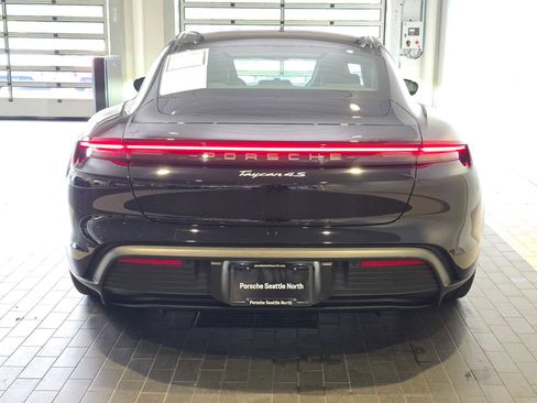 Used 2024 Porsche Taycan 4S AWD/4WD image 6