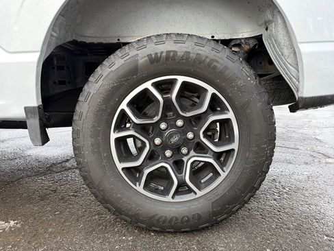 Used 2022 Ford F150 XLT w/ Equipment Group 302A High image 33