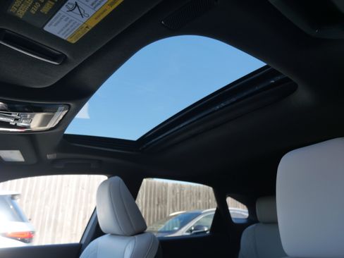 Used 2024 Lexus RX 350 Premium image 20