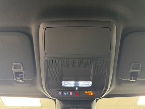 New 2026 GMC Terrain Elevation w/ LPO, Floor Liner Package image 40