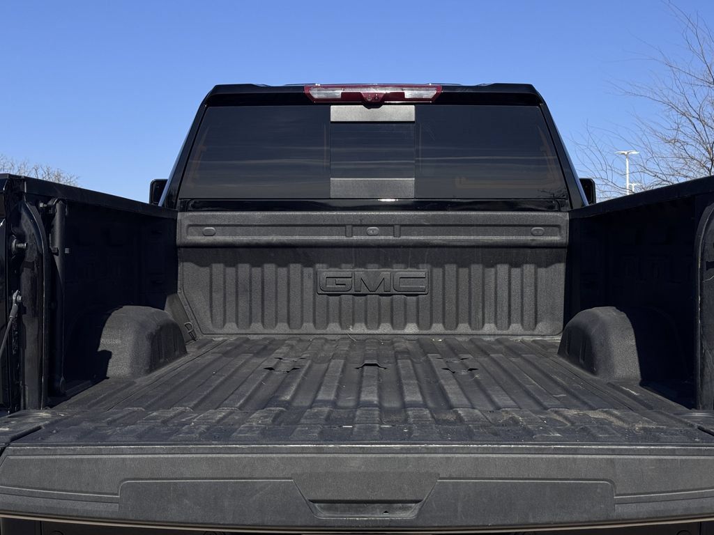 Used 2025 GMC Sierra 2500 AT4 w/ AT4 Premium Plus Package AWD/4WD image 30