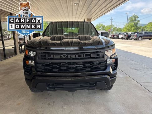Used 2025 Chevrolet Silverado 1500 Custom Trail Boss w/ Turbomax Blackout Package AWD/4WD image 2