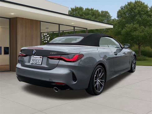 Used 2025 BMW 430i Convertible w/ Convenience Package image 6