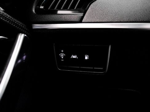 Used 2022 Kia Stinger GT-Line w/ Sun & Sound Package image 31