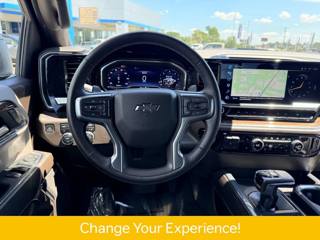 Used 2024 Chevrolet Silverado 1500 LT Trail Boss w/ LT Trail Boss Premium Package AWD/4WD image 14