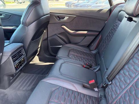 Used 2023 Audi RS Q8 AWD/4WD image 37