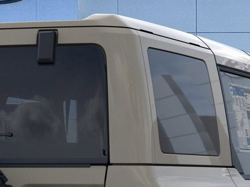 New 2025 Ford Bronco Badlands image 25