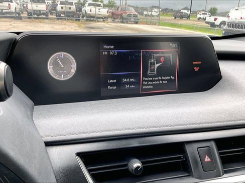 Used 2019 Lexus UX 200 w/ Premium Package FWD image 24