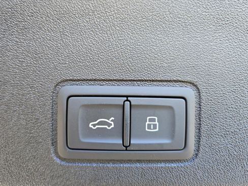 New 2026 Audi Q3 quattro 2.0T image 29