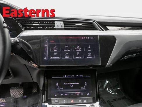 Used 2021 Audi e-tron Premium w/ Convenience Plus Package AWD/4WD image 12