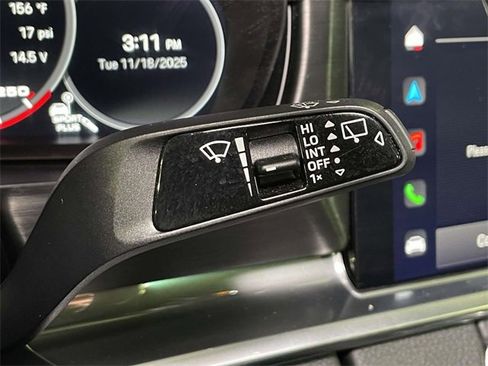 Used 2023 Porsche Panamera 4 Platinum Edition image 44