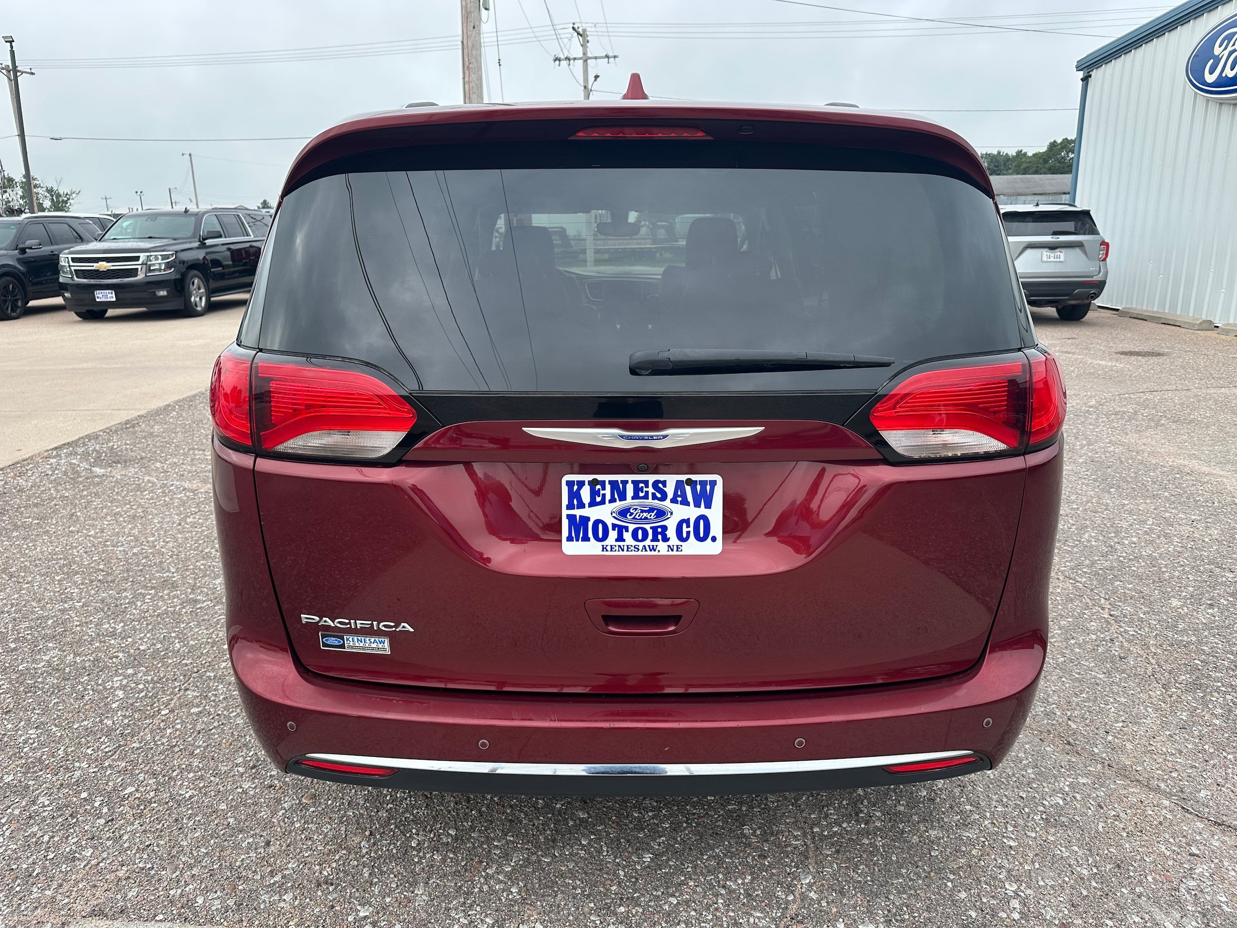 Used 2020 Chrysler Pacifica Touring-L FWD image 5