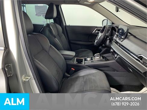 Used 2023 Mitsubishi Outlander SE Black Edition image 30