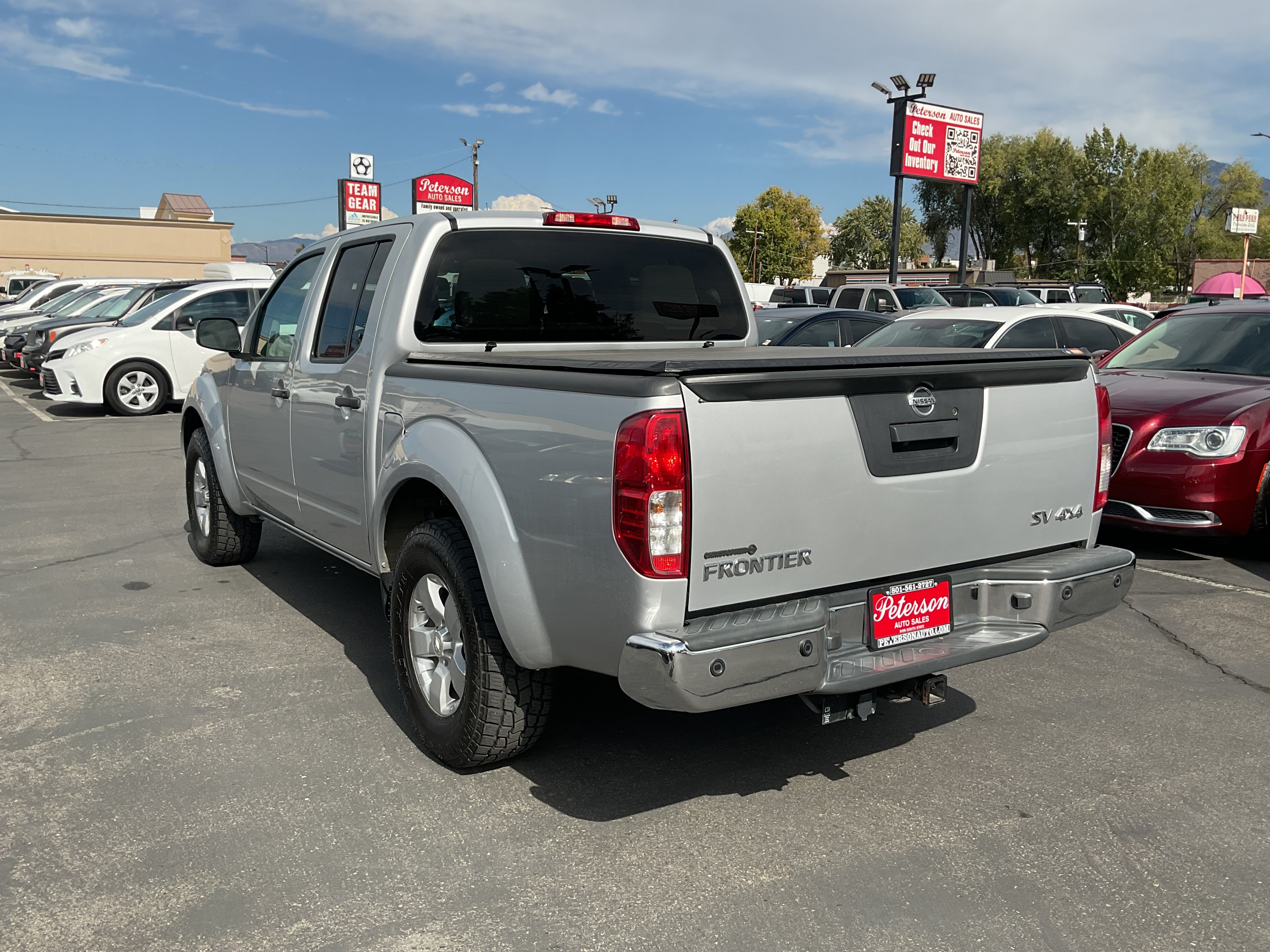 Used 2013 Nissan Frontier SV w/ SV Value Truck Pkg AWD/4WD image 7
