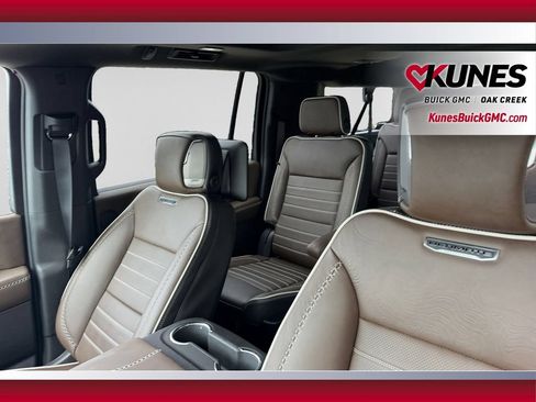 Used 2026 GMC Yukon XL Denali Ultimate AWD/4WD image 23