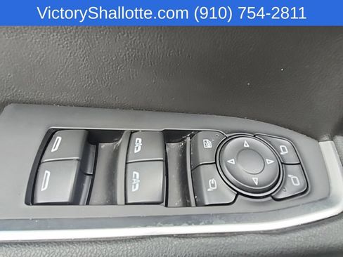 Used 2026 GMC Sierra 1500 SLT AWD/4WD image 21
