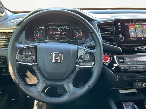Used 2019 Honda Pilot Elite image 9