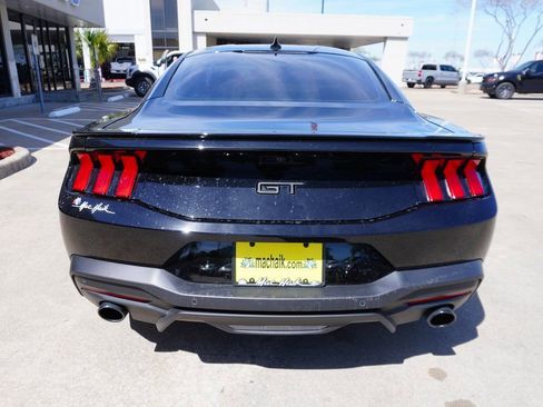 Certified 2025 Ford Mustang GT image 5