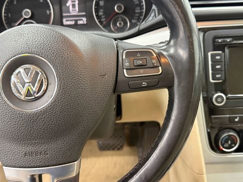 Used 2013 Volkswagen Passat TDI SE FWD image 28