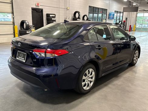 Used 2024 Toyota Corolla LE FWD image 4