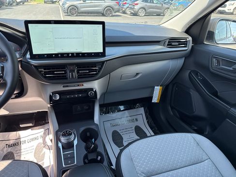 New 2026 Ford Escape Active w/ Tech Pack #1 AWD/4WD image 9