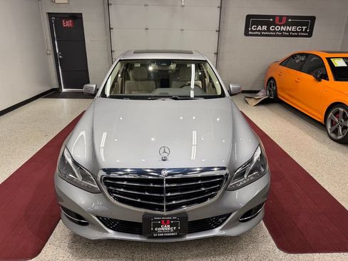 Used 2014 Mercedes-Benz E 350 4MATIC Sedan image 7