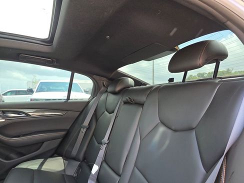 Used 2023 Cadillac CT5 V RWD image 16