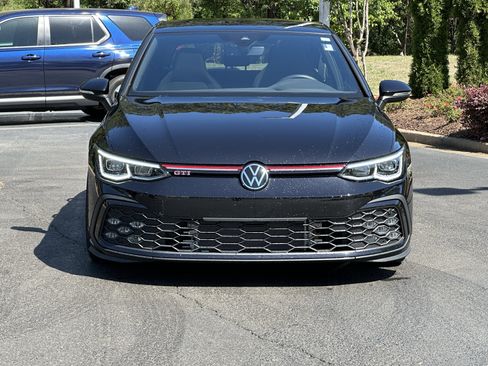Used 2024 Volkswagen GTI SE image 3