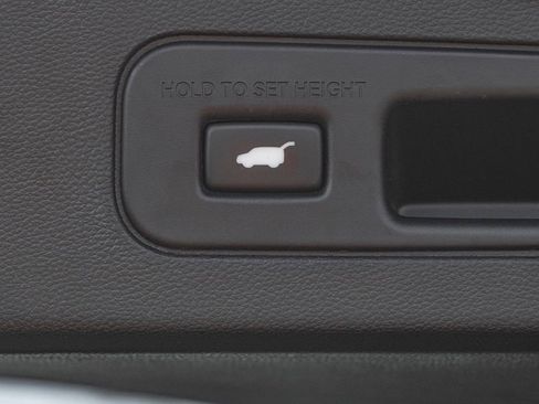 Used 2023 Acura MDX A-Spec image 42