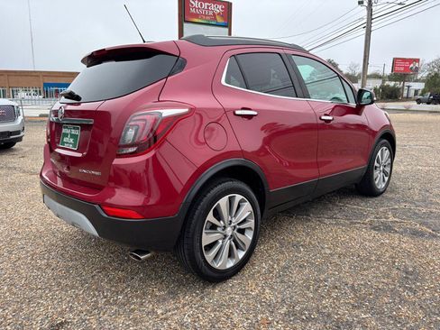 Used 2018 Buick Encore Preferred image 5