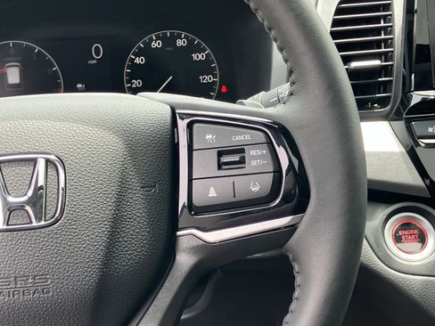 Used 2026 Honda Odyssey EX-L image 22